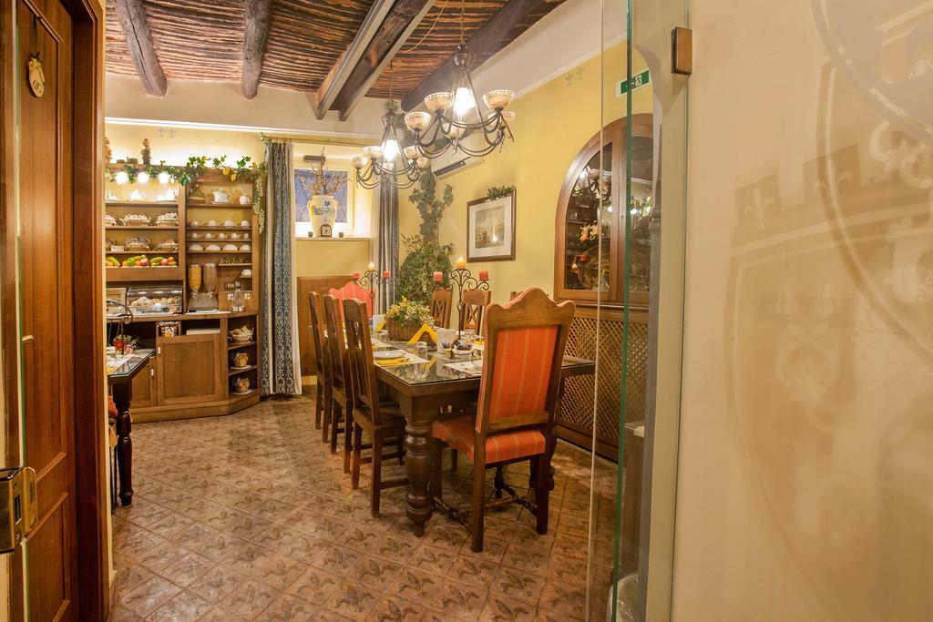 B&B L'Alloggio Dei Vassalli Nápoly Kültér fotó